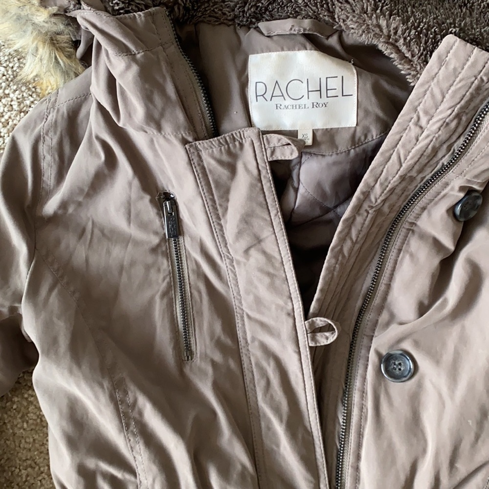 Outer Coat - Picture 2 of 6